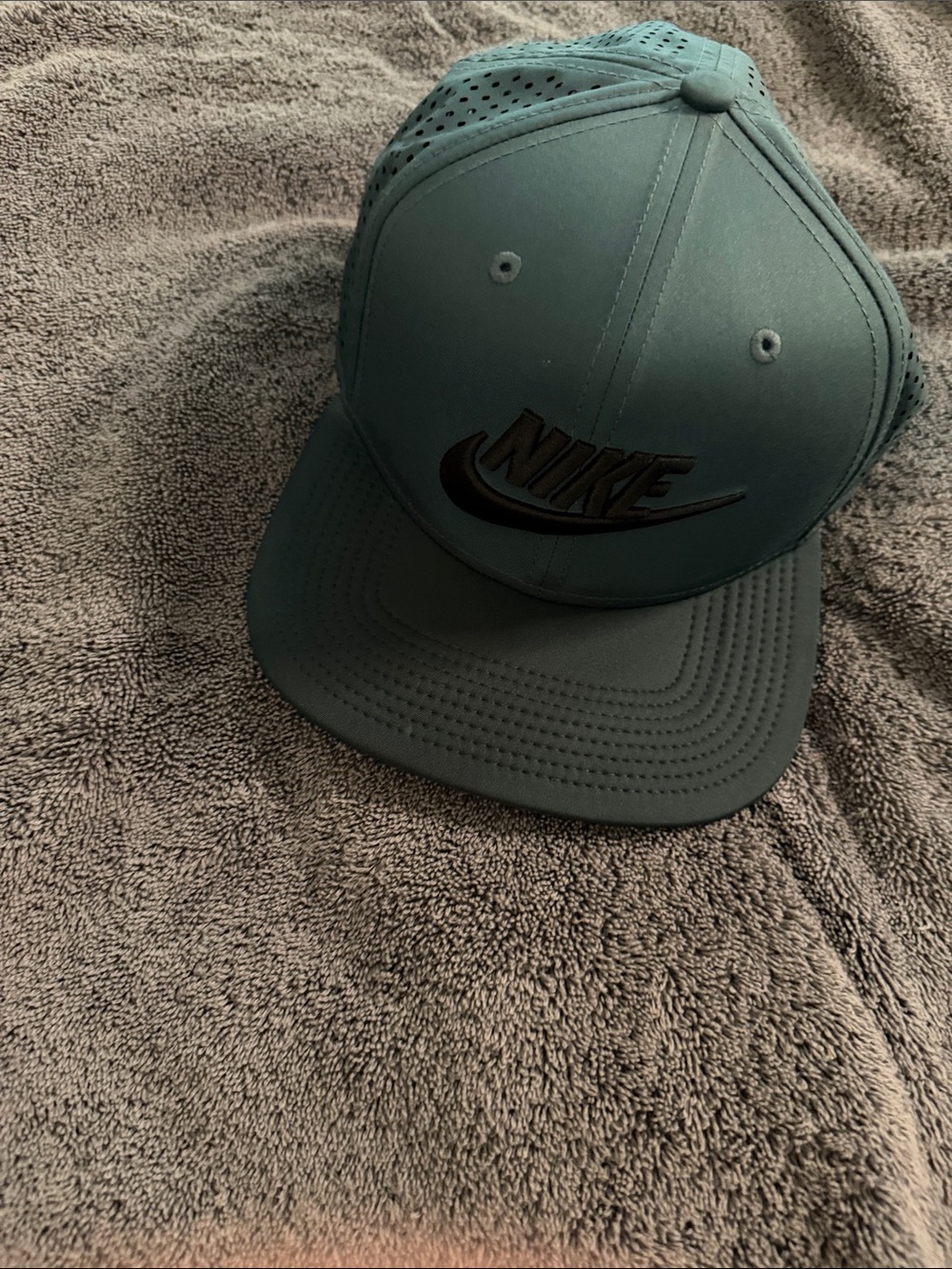 Nike Teal Golf SnapBack with Black Embroidered Logo